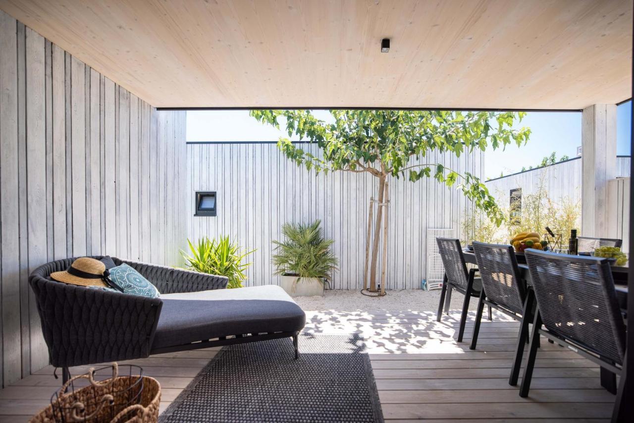 Arcadia Eco-Luxe Mobile Homes With Infinity Pool By Oiko Collection Privlaka  Luaran gambar